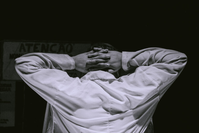 Grupo Imagens de Teatro realizada temporada de “Salmo 91”, espetáculo baseado na obra Estação Carandiru, no Hub Cultural Porto Dragão