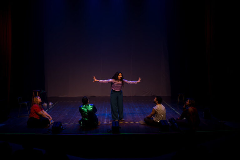 Grupo Bagaceira abre programação de 2026 do Hub Cultural Porto Dragão com temporada do espetáculo “Inacabado”
